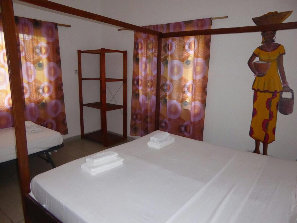 Ampaya Sarawally Guesthouse מראה חיצוני תמונה